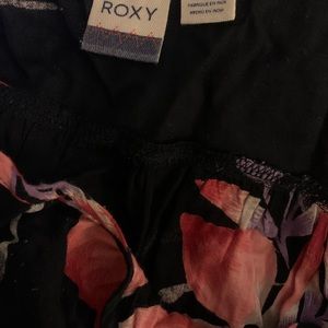 Roxy floral tank